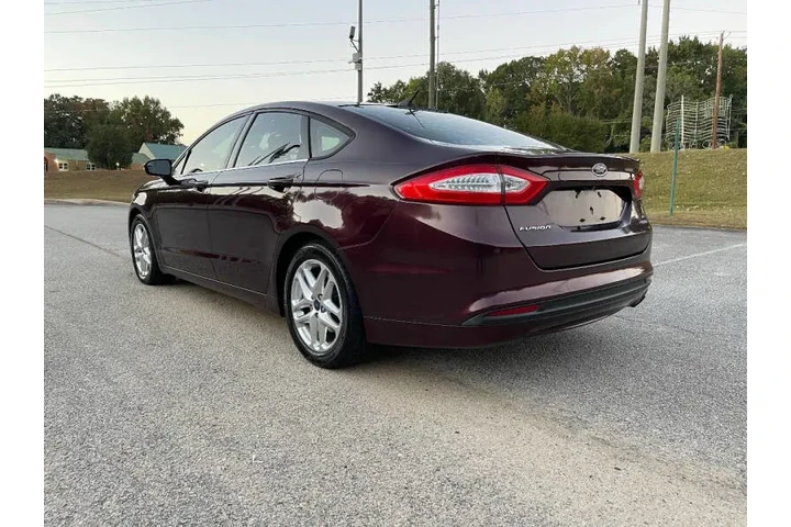 $5500 : 2013 Fusion SE image 7