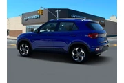 $19998 : Hyundai VENUE 2025 SEL 4dr C thumbnail