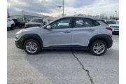 $20430 : Hyundai KONA 2023 AWD SE 4dr thumbnail
