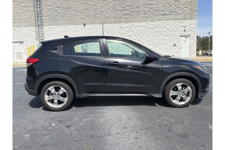 $14997 : Honda HR-V 2021 LX 4dr Cross image 6