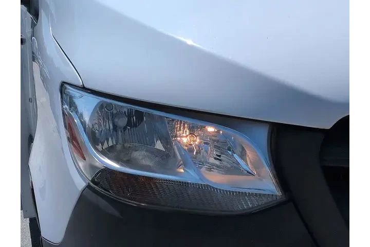 $33593 : Mercedes-Benz Sprinter 2021 image 9