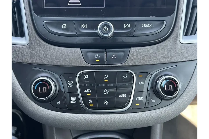 $19999 : Chevrolet Malibu 2024 LT 4dr image 6