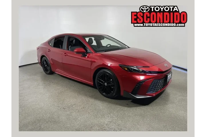 $31995 : Toyota Camry 2025 SE 4dr Sed image 1