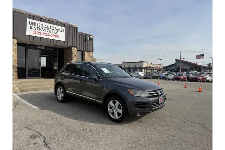 $8999 : 2012 Touareg VR6 Sport image 9