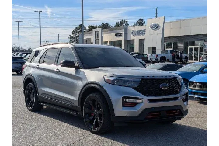 $28495 : Ford Explorer 2021 AWD ST 4d image 3