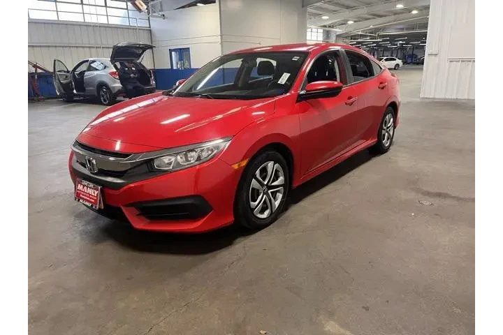 $15981 : Honda Civic 2016 LX 4dr Seda image 7