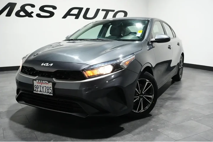 $16091 : 2022 Forte image 2