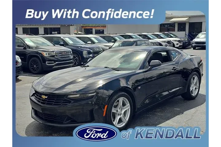 $21990 : Chevrolet Camaro 2023 LT 2dr image 1