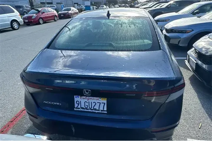 $26999 : Honda Accord 2024 EX 4dr Sed image 4