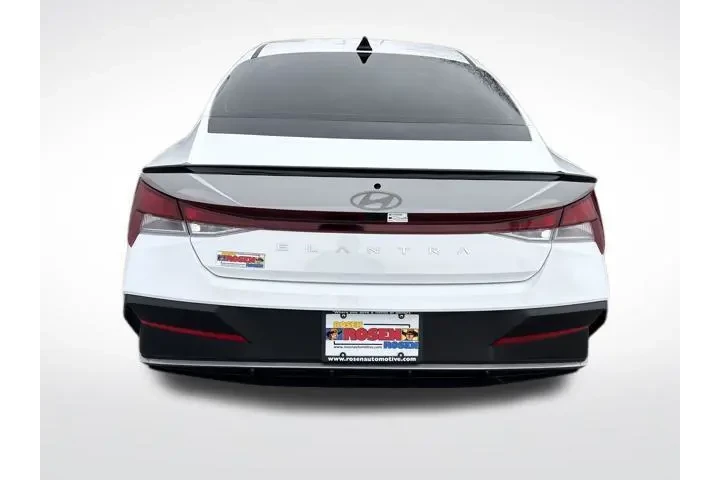 $22122 : Hyundai ELANTRA 2025 SEL Spo image 4