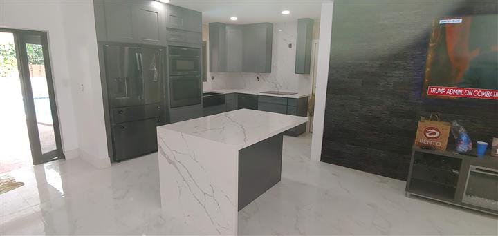 Granite kitchen image 9