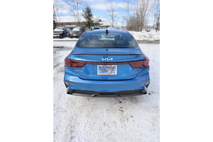 $19995 : 2023 Forte GT-Line image 9