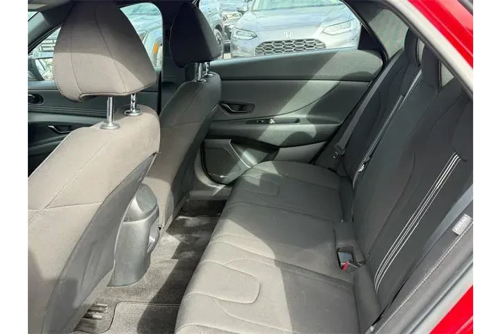 $19585 : Hyundai ELANTRA 2025 SEL Spo image 8