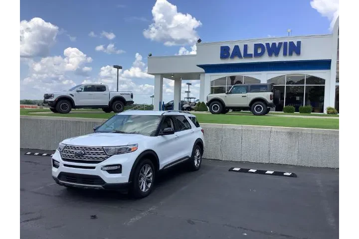 $36550 : Ford Explorer 2023 AWD Limit image 3