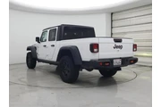 $28998 : Jeep Gladiator 2021 4x4 Moja thumbnail
