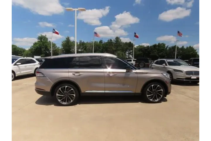 $38911 : Lincoln Aviator 2021 AWD Res image 8