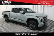 Toyota Tundra 2024 4x4 Plati en Wichita