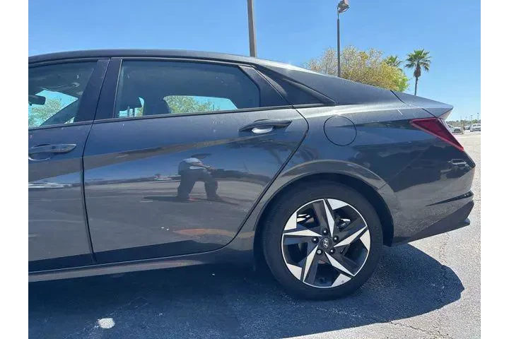 $18289 : Hyundai ELANTRA 2023 SEL 4dr image 7