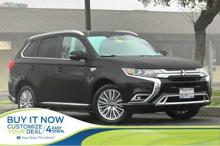 $15775 : Mitsubishi Outlander PHEV 20 image 1