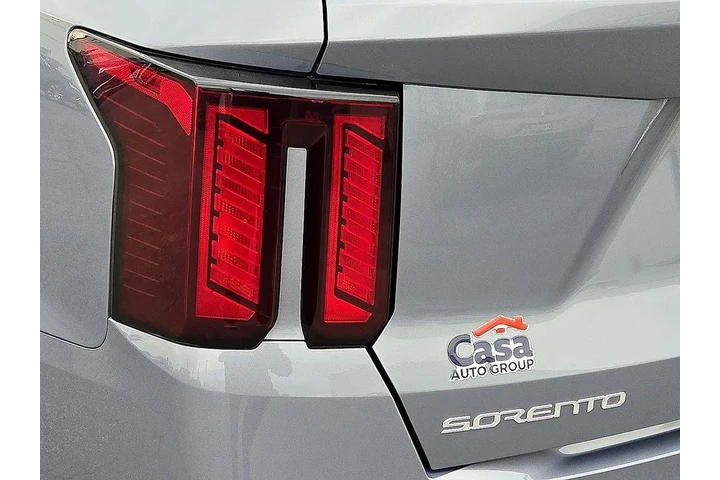 $30795 : Kia Sorento 2024 S 4dr SUV image 10