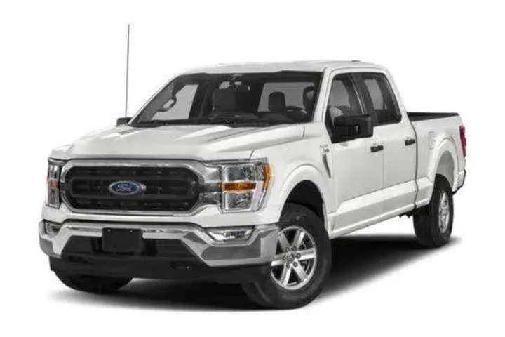 $32977 : Ford F-150 2021 4x4 XLT 4dr image 1