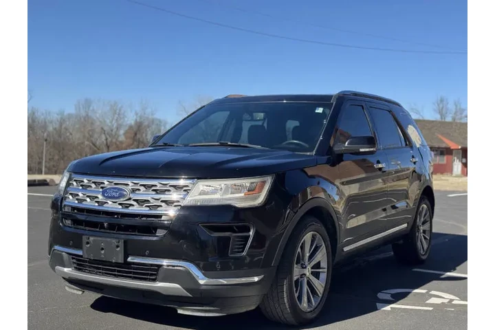 $10999 : 2018 Explorer Limited image 1