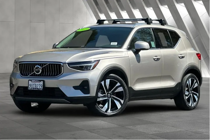 $23800 : Volvo XC40 2023 AWD B5 Ultim image 2