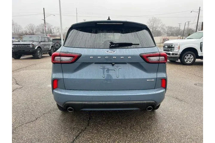 $25899 : Ford Escape 2024 AWD ST-Line image 5
