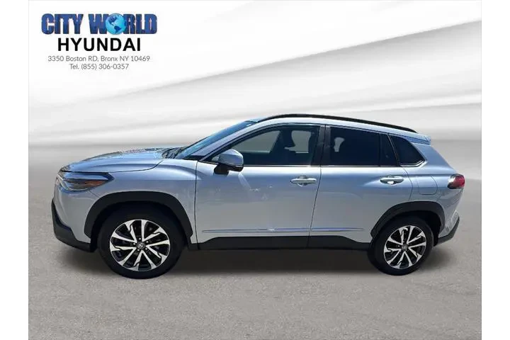 $30500 : Toyota Corolla Cross 2024 AW image 2