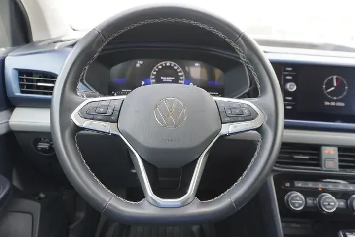$21788 : Volkswagen Taos 2024 SE 4dr image 10