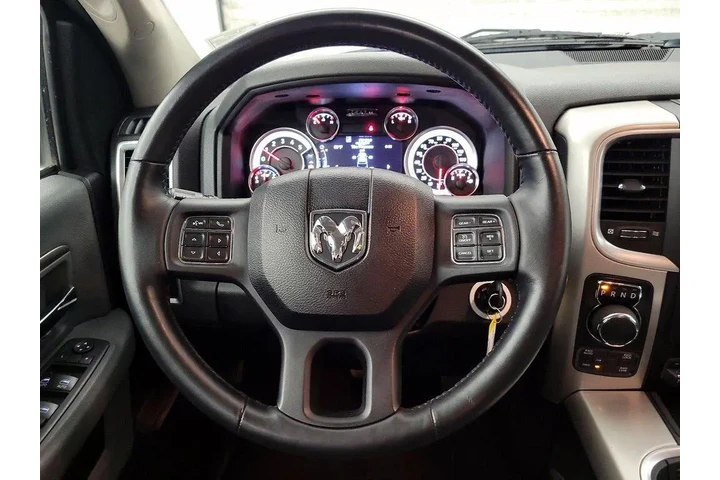 $30998 : Ram 1500 2017 4x4 Big Horn 4 image 10