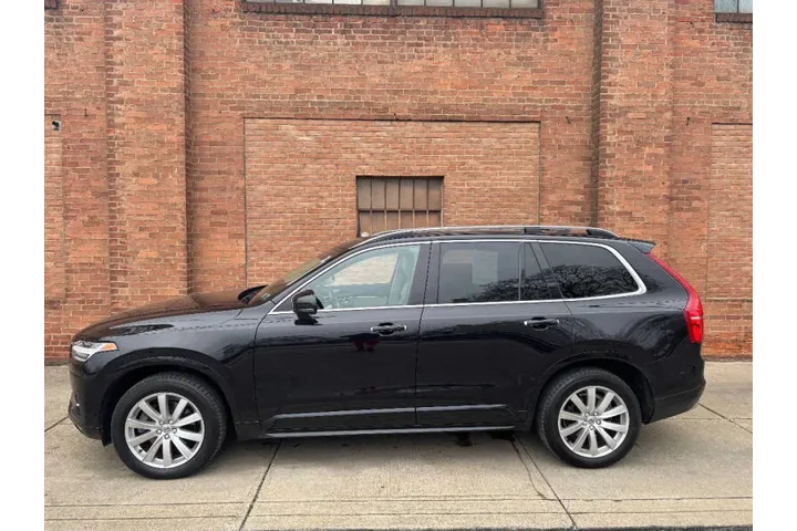 $13475 : 2016 XC90 T6 Momentum image 4