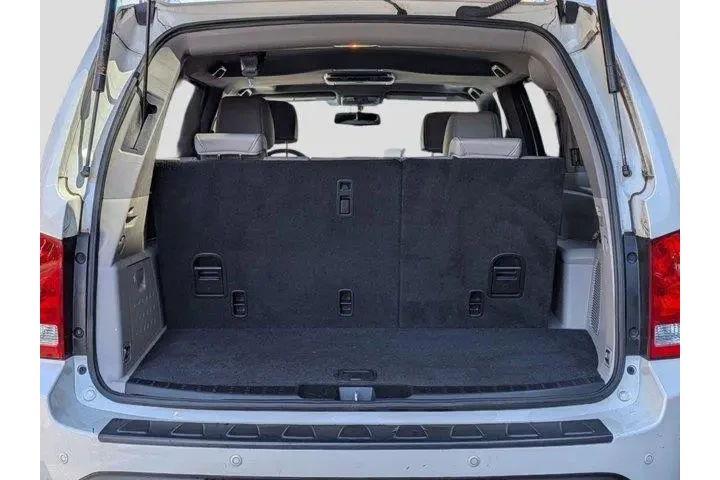 $14895 : Honda Pilot 2015 4x4 Touring image 9