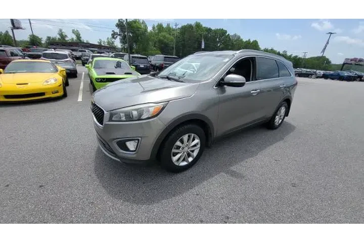 $10987 : Kia Sorento 2017 EX V6 4dr S image 2