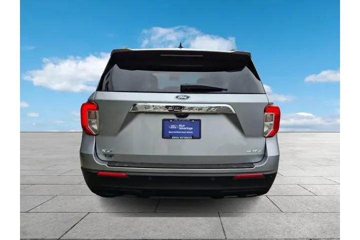 $32997 : Ford Explorer 2023 AWD XLT 4 image 5