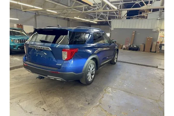 $34990 : Ford Explorer 2022 AWD XLT 4 image 5