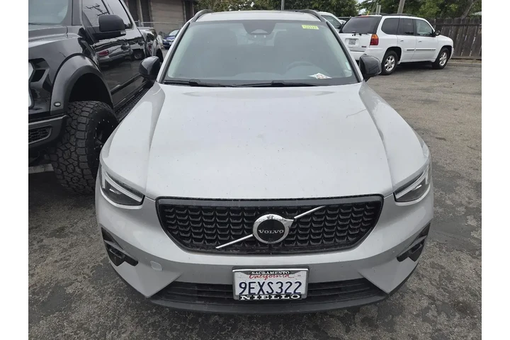 $26925 : Volvo XC40 2023 AWD B5 Ultim image 5
