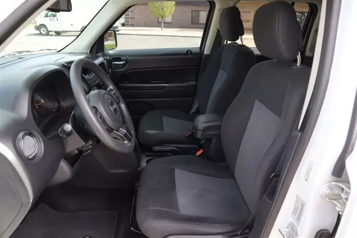 $5000 : 2015 Jeep Patriot Sport 4x4 image 6