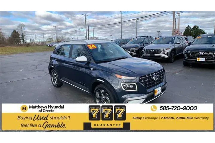 $17990 : Hyundai VENUE 2024 Limited 4 image 7