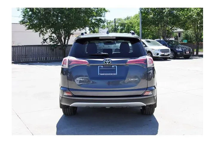 $23250 : Toyota RAV4 2018 Limited 4dr image 3