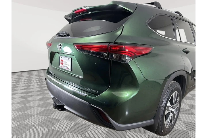 $35000 : 2023 Highlander XLE image 8