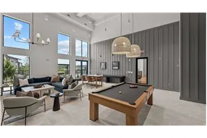 $3045 : Rental property with 3 bedro image 5