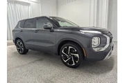 $25497 : Mitsubishi Outlander 2024 SE thumbnail