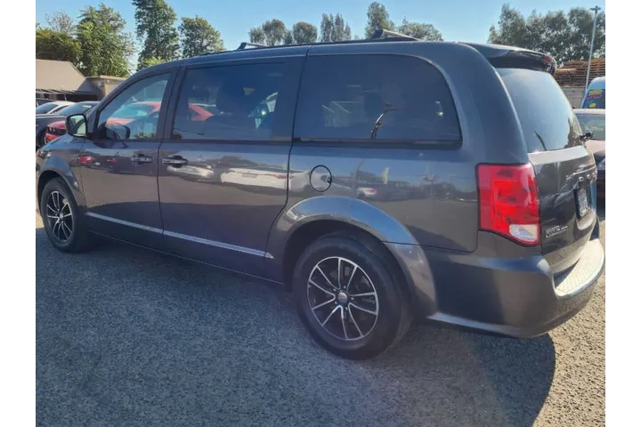 $8999 : 2018 Grand Caravan GT image 4