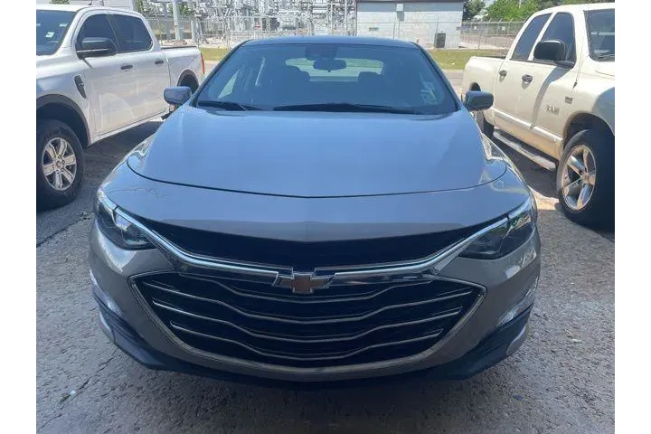 $21995 : Chevrolet Malibu 2025 LT 4dr image 3