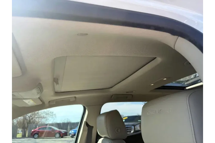 $15950 : 2017 GMC Acadia Denali image 10