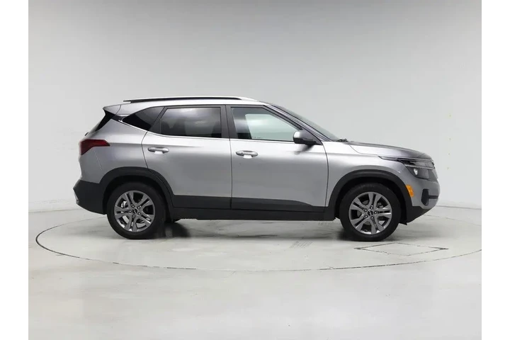 $19998 : Kia Seltos 2023 S 4dr SUV image 7