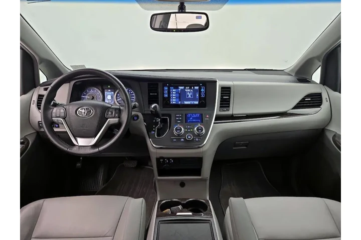 $36998 : Toyota Sienna 2017 XLE 7-Pas image 9