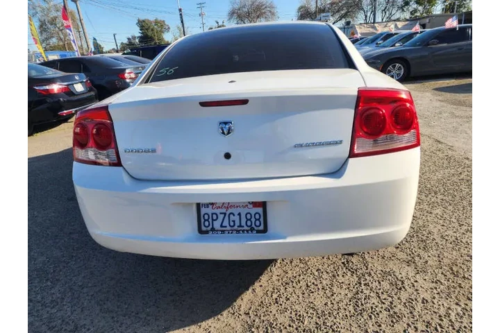 $7999 : 2010 Charger SE image 5