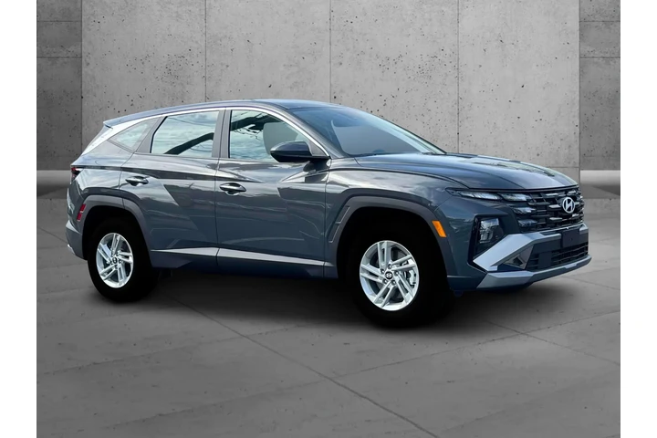 $29049 : Hyundai TUCSON 2025 AWD SE 4 image 10